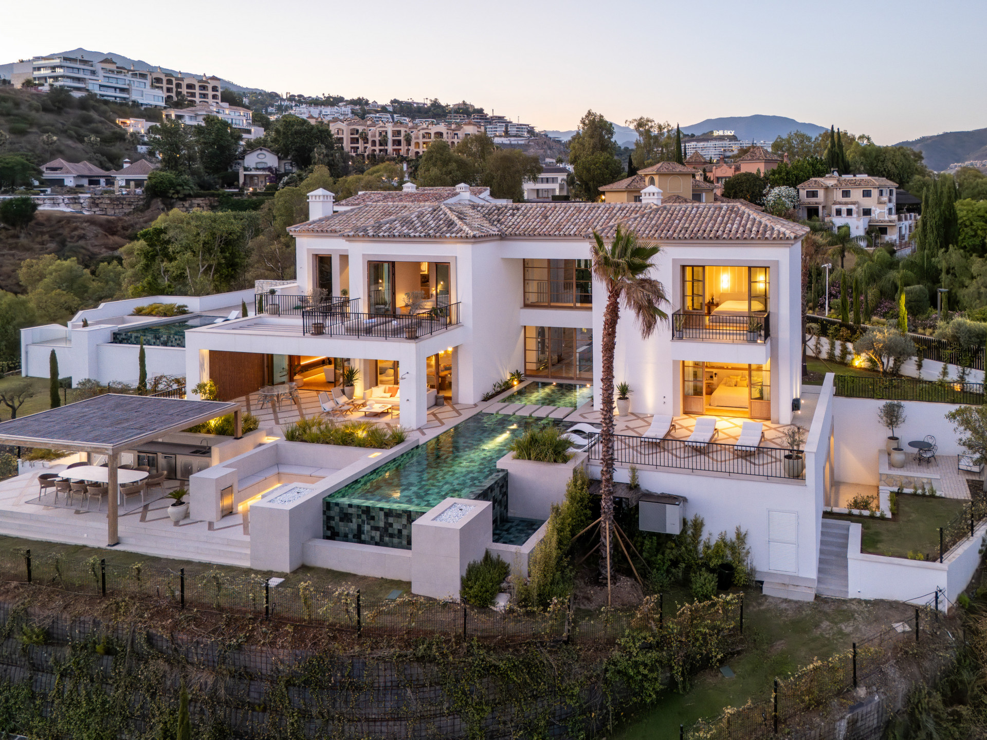 La Zagaleta vs El Madroñal: Which Luxury Community Is Right for You?