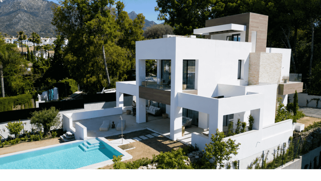 Best Areas for Luxury Villas in Marbella