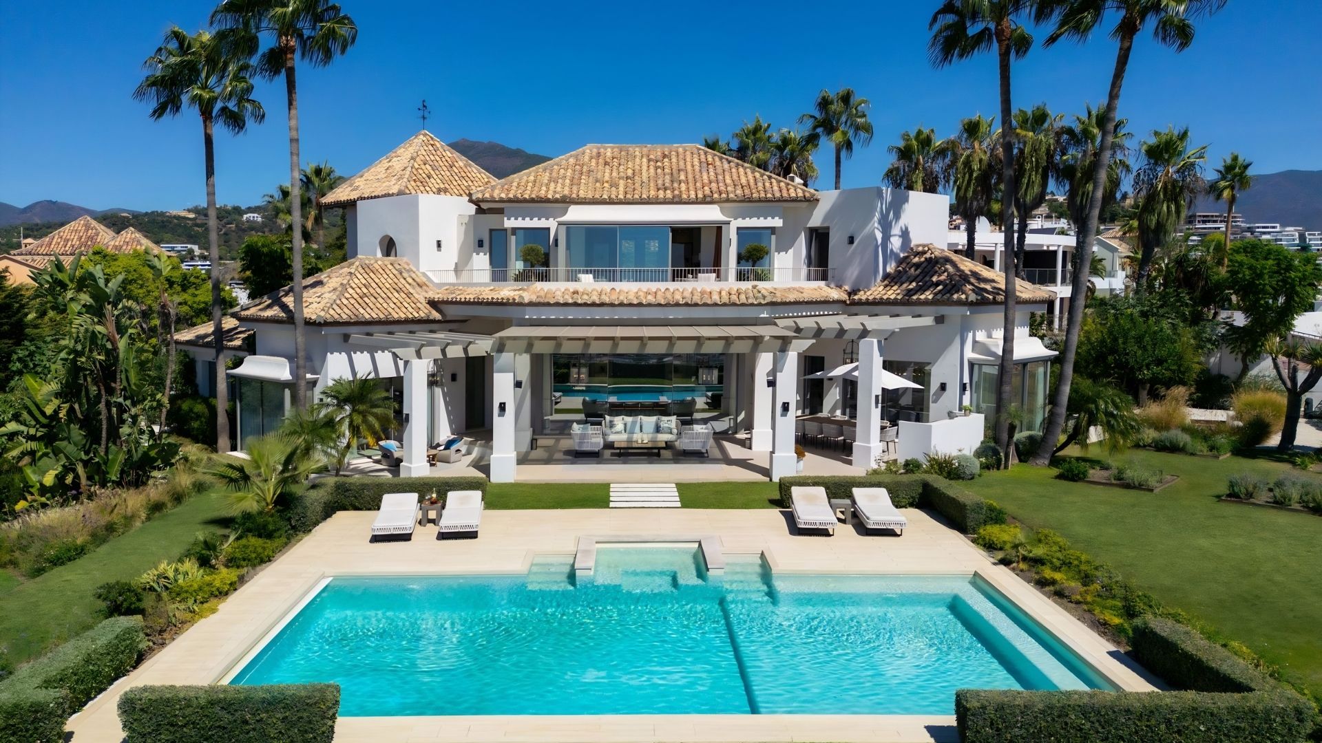 Golden Mile Property Prices: What Different Budgets Can Buy